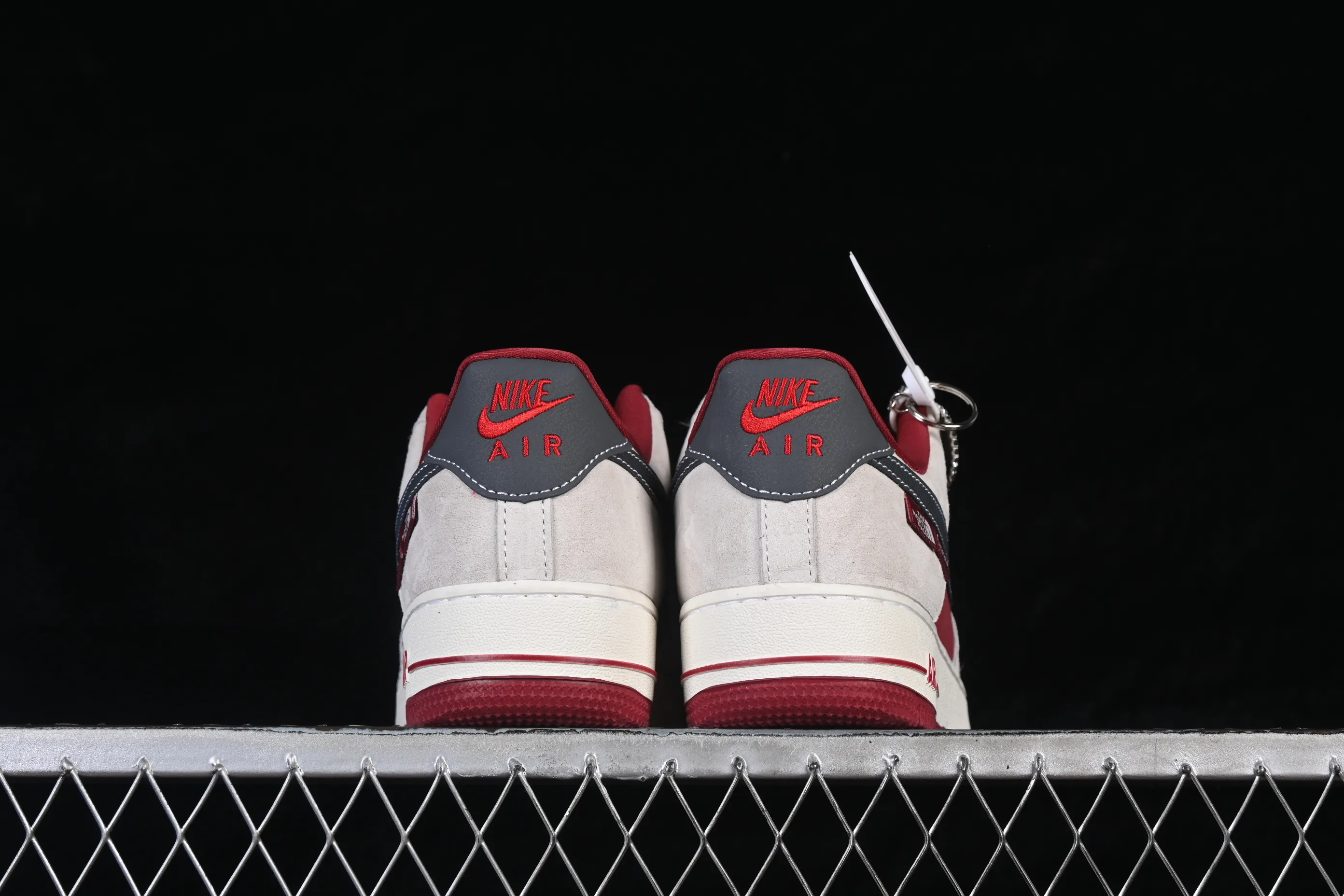 All categories Nk Air Force 1 Air Force series Nk Air Force 1 Low Air Force low-top Nike Air Force 1'07 Low Three-party joint burgundy gray Air Force 1 low-top casual sneakers SY1388-014